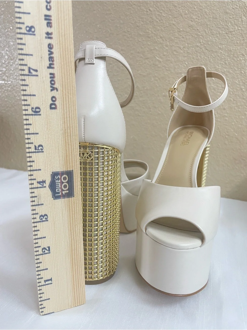 Michael Kors chic cream